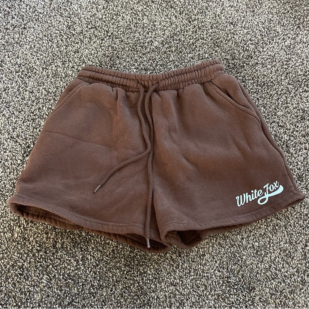 White fox lounge shorts